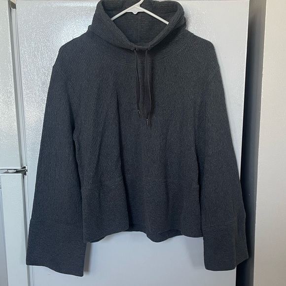 lululemon athletica Sweaters - Lululemon Gray Cowl Neck Bell Sleeves Pullover Sweater 21.5” Pit to Pit 3D Logo